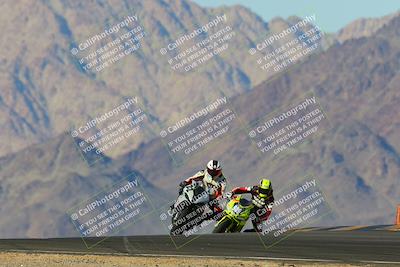 media/Dec-18-2022-SoCal Trackdays (Sun) [[8099a50955]]/Turn 10 (140pm)/